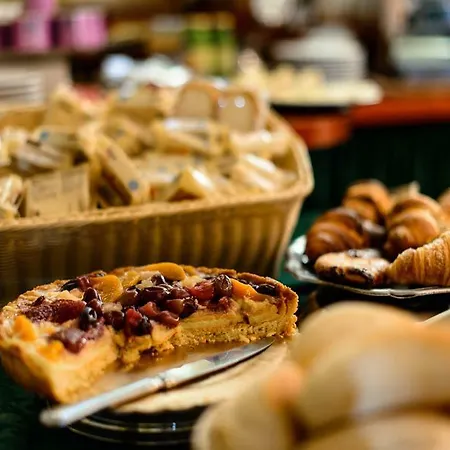 Hotel Adriana Viareggio